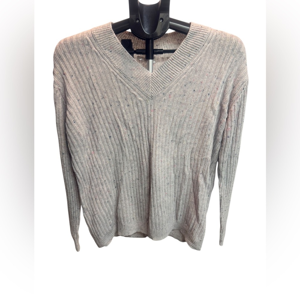 Heyson Cozy Light Gray V-Neck Sweater With Color Speckles Small